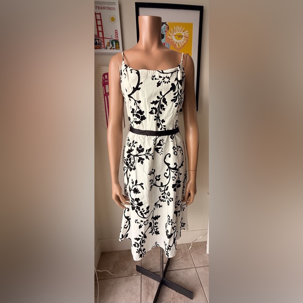 Jessica Howard Black and White Floral Belted Midi Dress